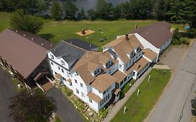 Lake Shore Farm Inn